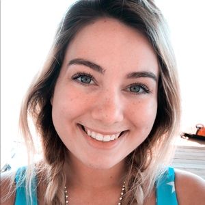 Meet your Posher, Molly